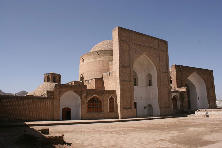 Ghotb al-Din Heidar Mausoleum