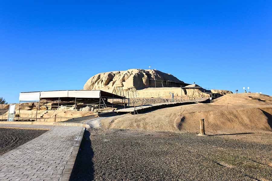 The ancient civilization of Sialk