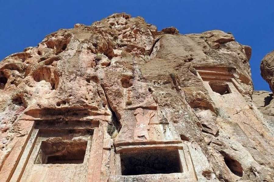Dokan-e-Davood Rock Tomb