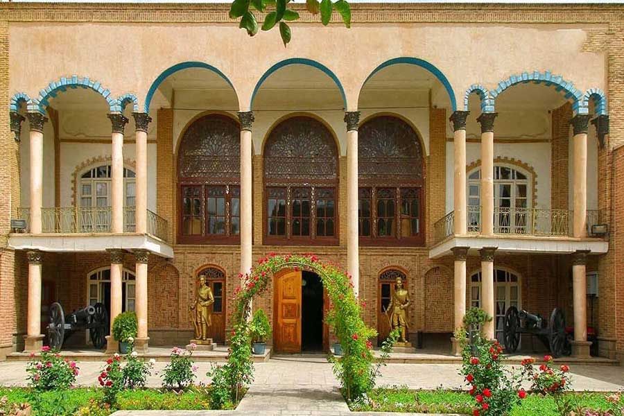 Constitutional House