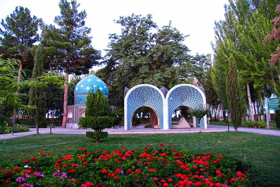 Kamal-ol-Molk Mausoleum