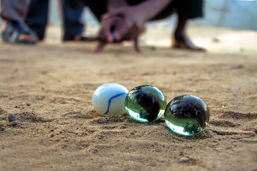 Tileh Bazi (Marble ball)
