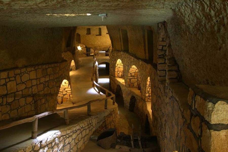 Kariz Underground City